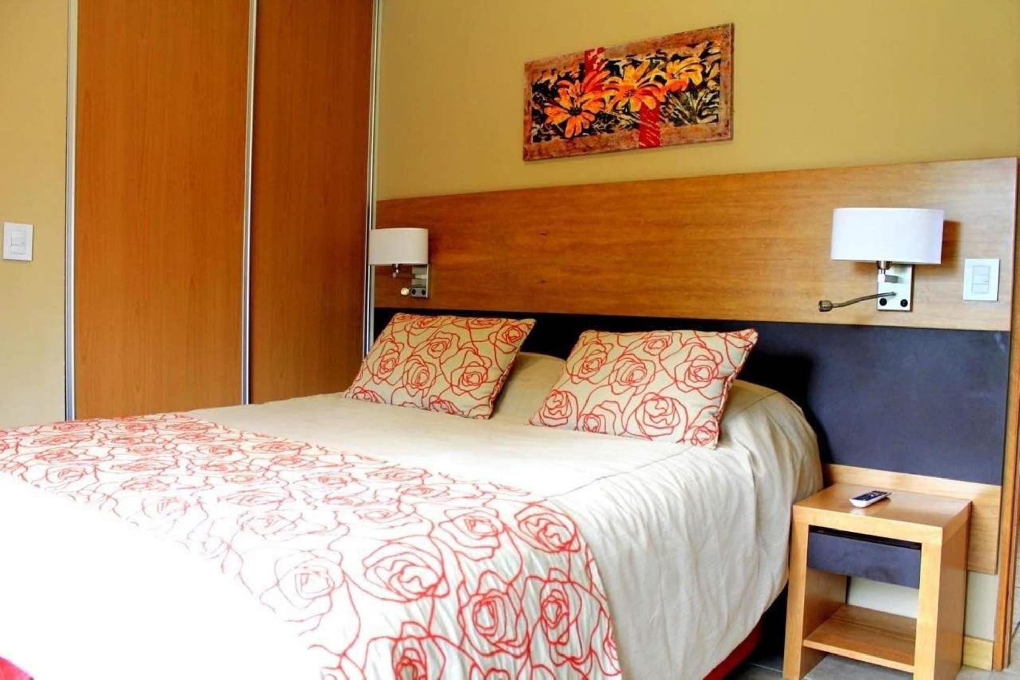 Los Robles Apart & Spa Bariloche Buitenkant foto