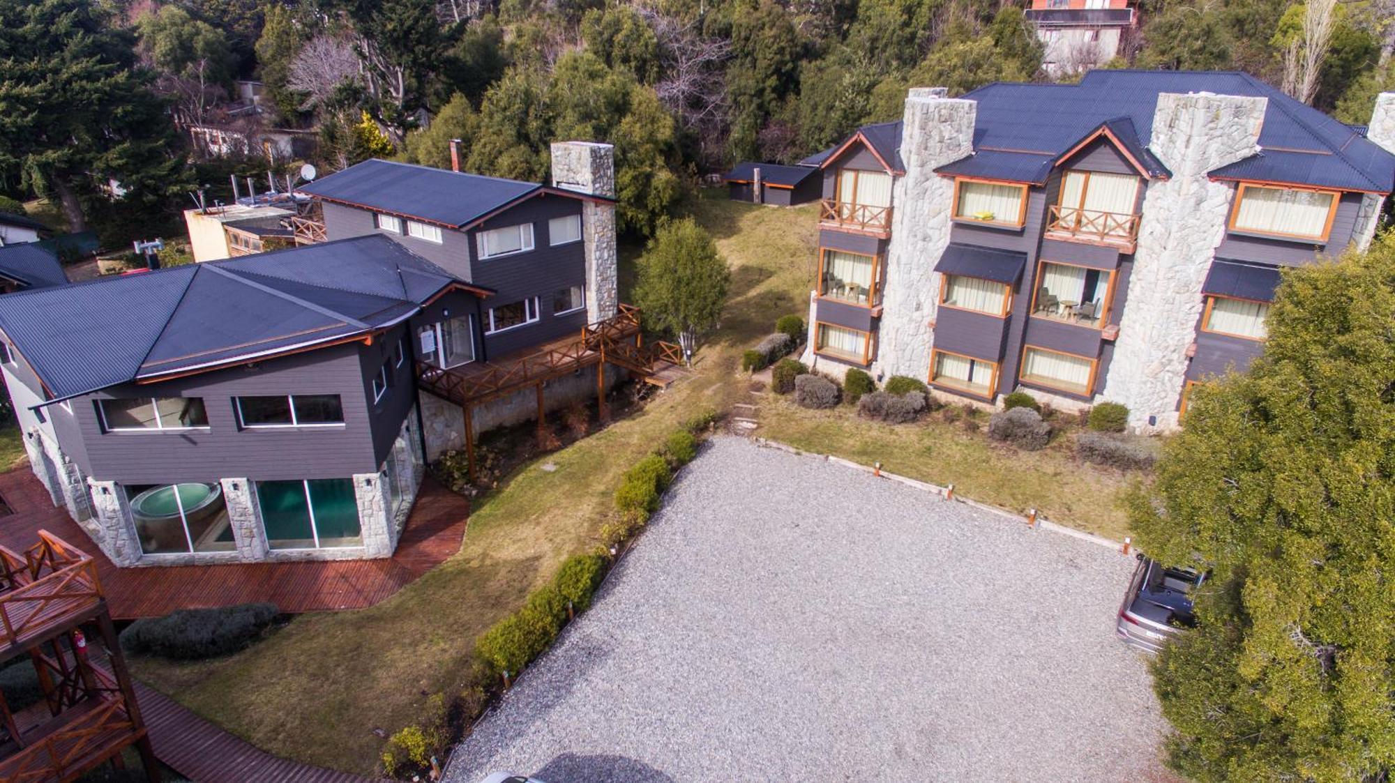 Los Robles Apart & Spa Bariloche Buitenkant foto