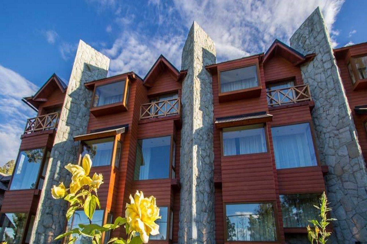 Los Robles Apart & Spa Bariloche Buitenkant foto