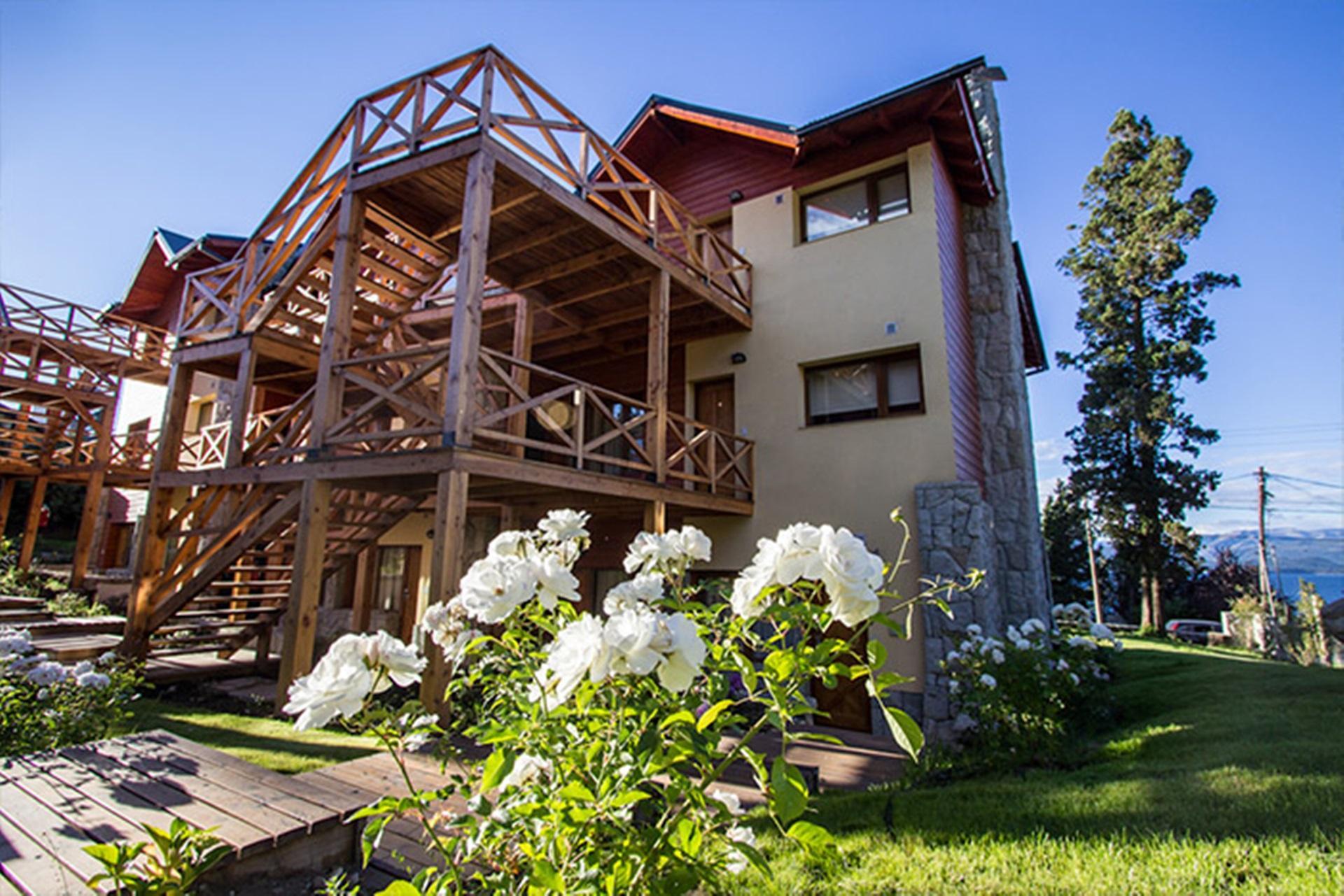 Los Robles Apart & Spa Bariloche Buitenkant foto